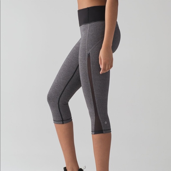 lululemon athletica Pants - Lululemon Smooth Stride Crop